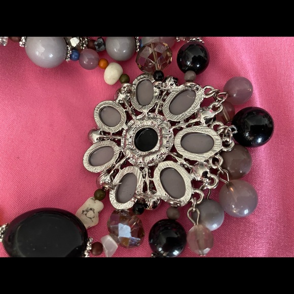 Necklace and earring set NWT - Picture 2 of 3